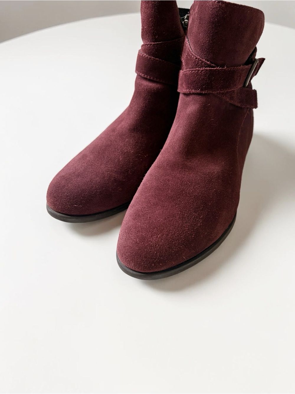 Born Burgundy Red Leather Suede Ankle Boots 8 - Picture 2 of 11